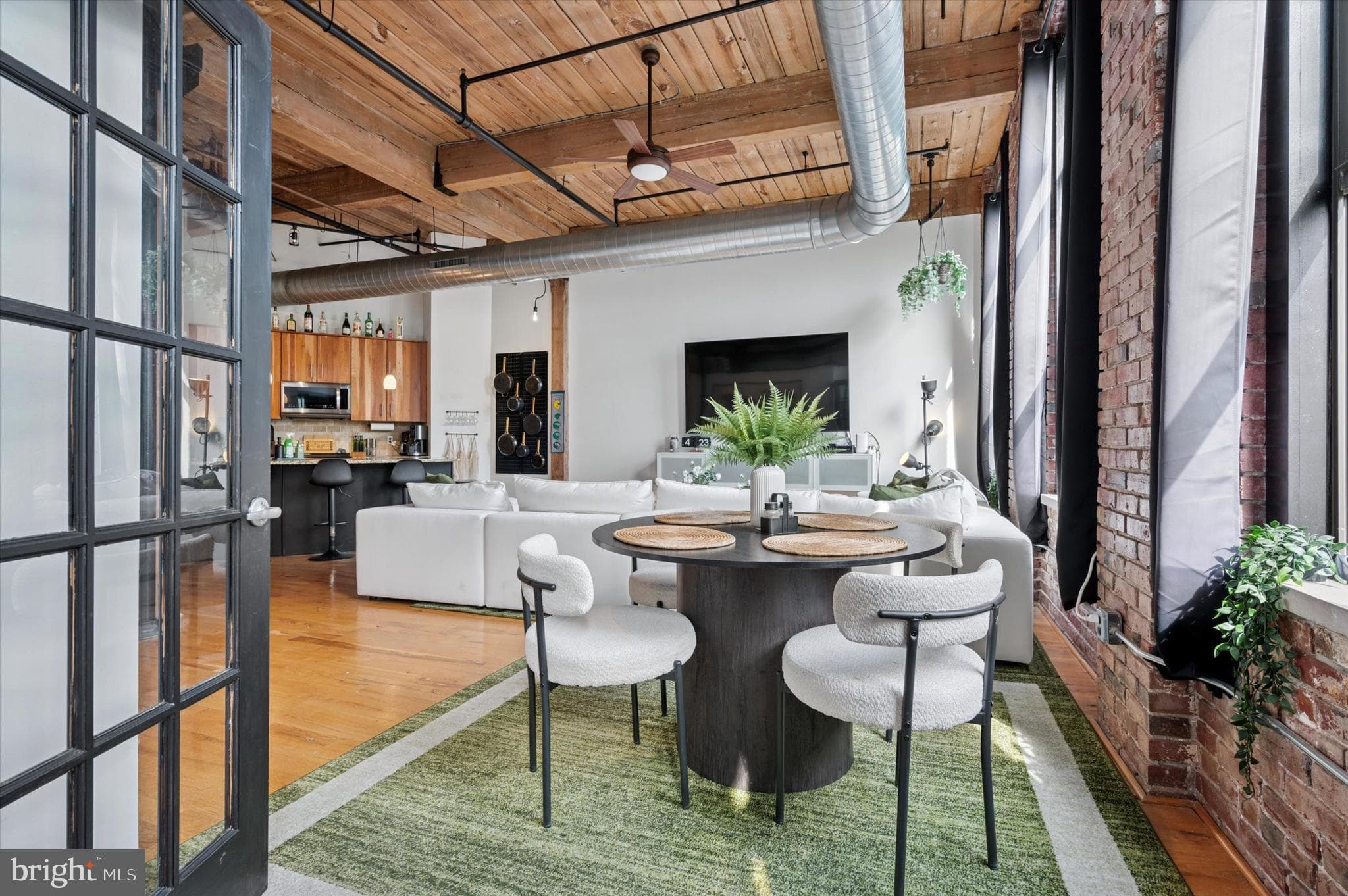 1524 North Hancock Street, Unit 402, Philadelphia, PA 19122 photo 3