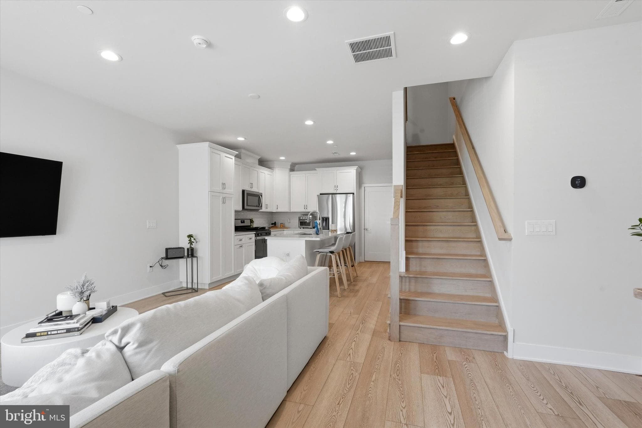2160 Northbank Place, Unit 166, Philadelphia, PA 19125 photo 4