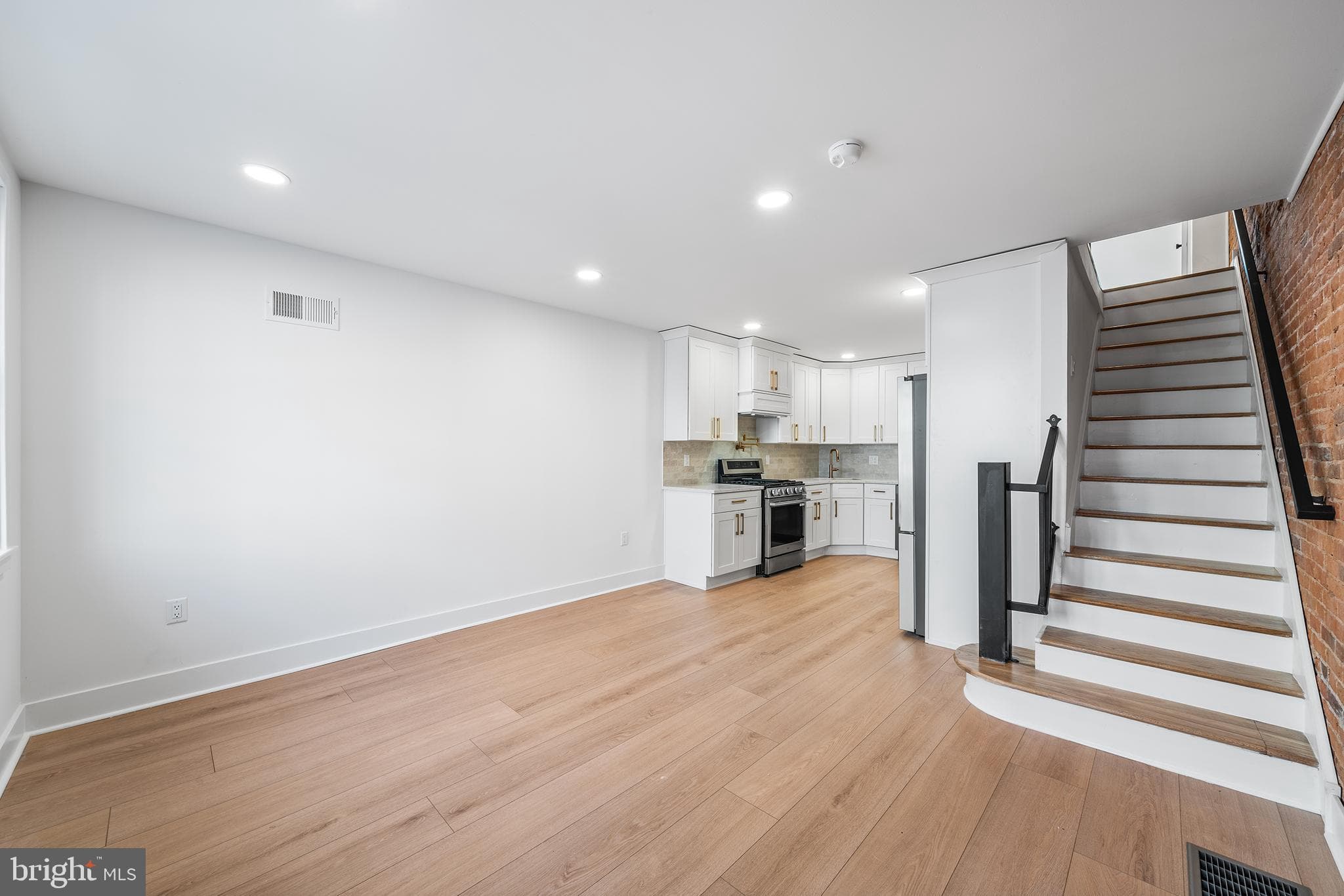 714 Earp Street, Philadelphia, PA 19147 photo 5