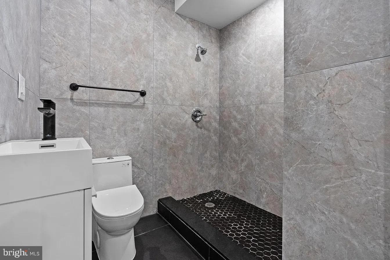 2146 North Front Street, Unit 1, Philadelphia, PA 19122 photo 9