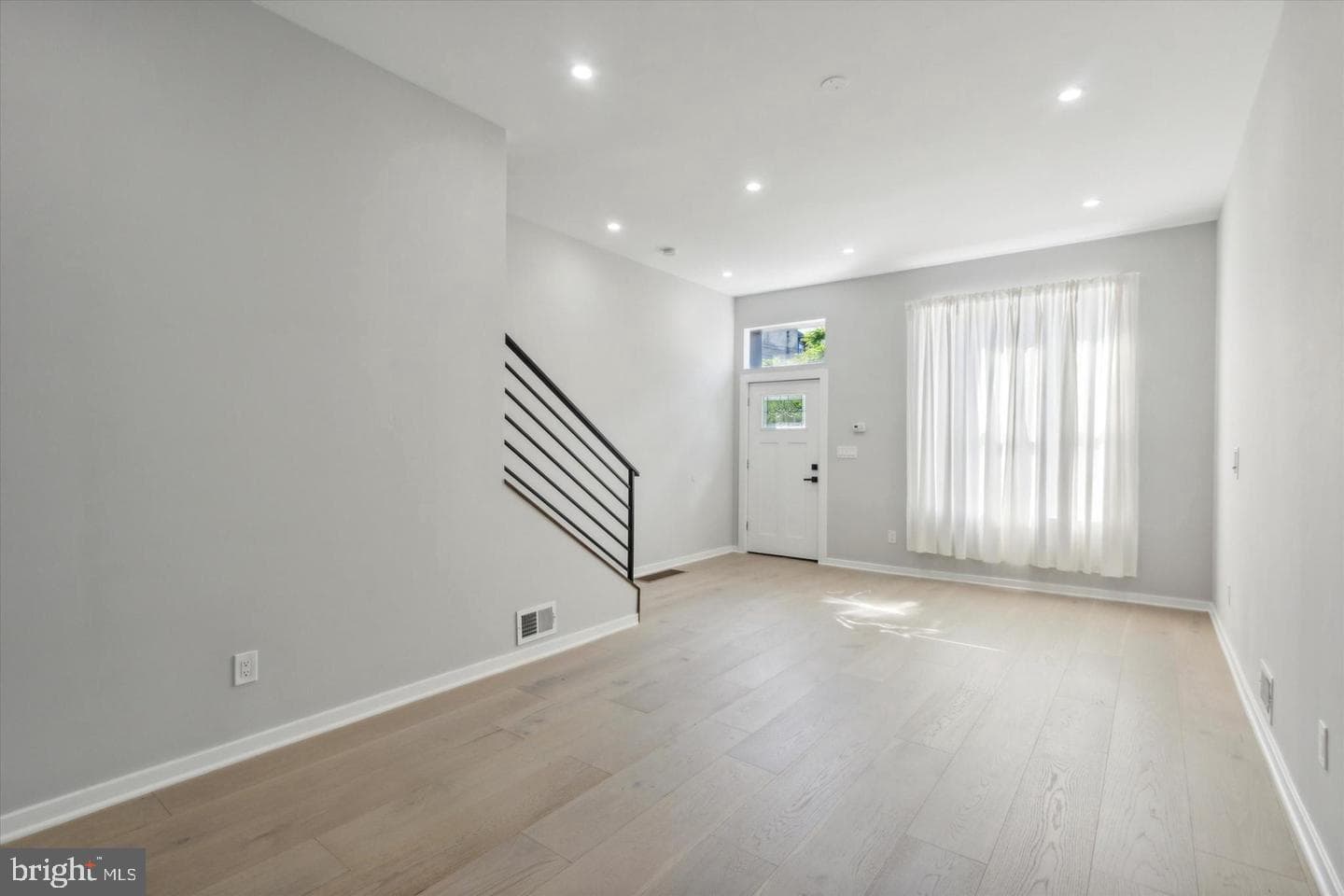 2709 West Glenwood Avenue, Philadelphia, PA 19121 photo 3