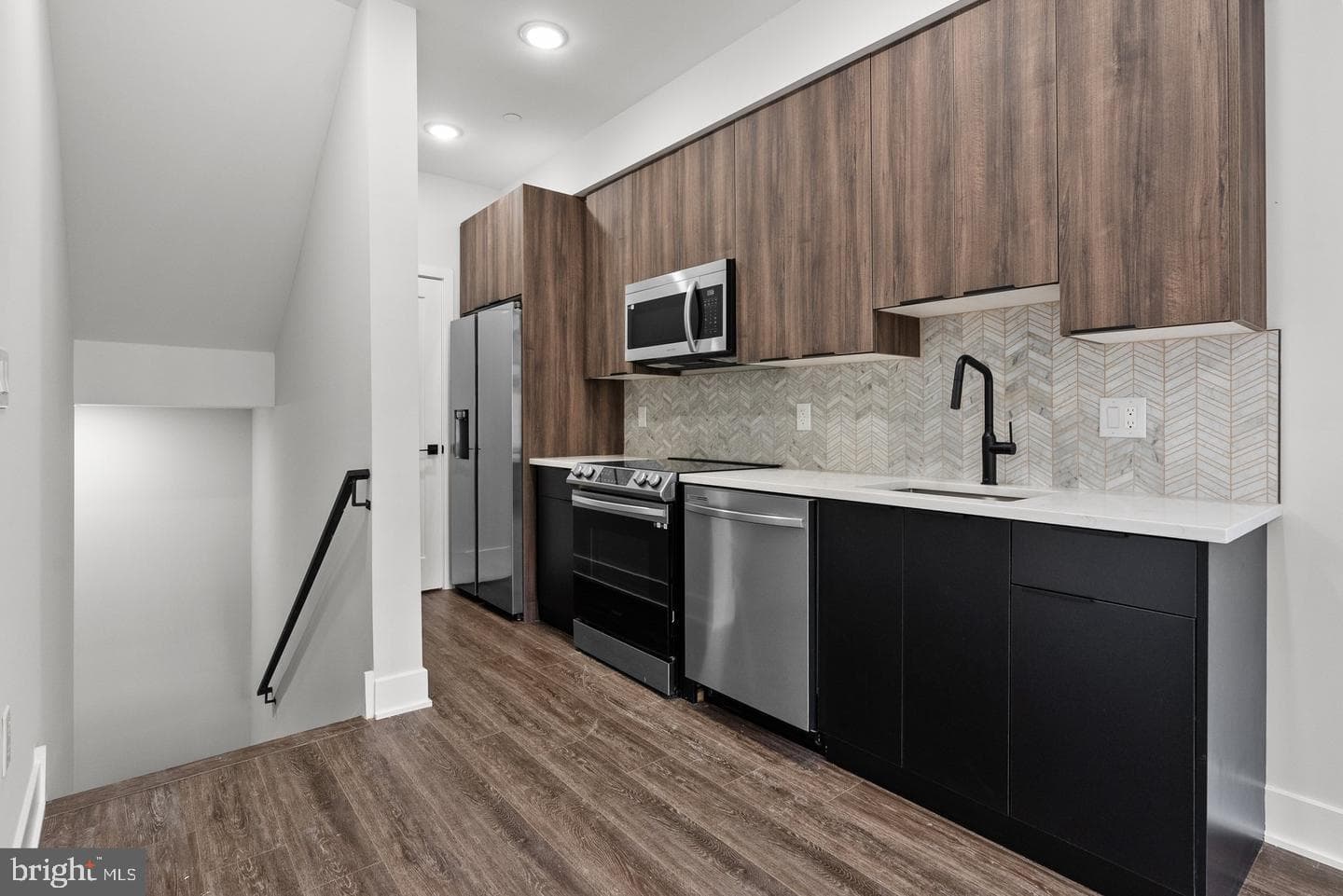 2146 North Front Street, Philadelphia, PA 19122 photo 4