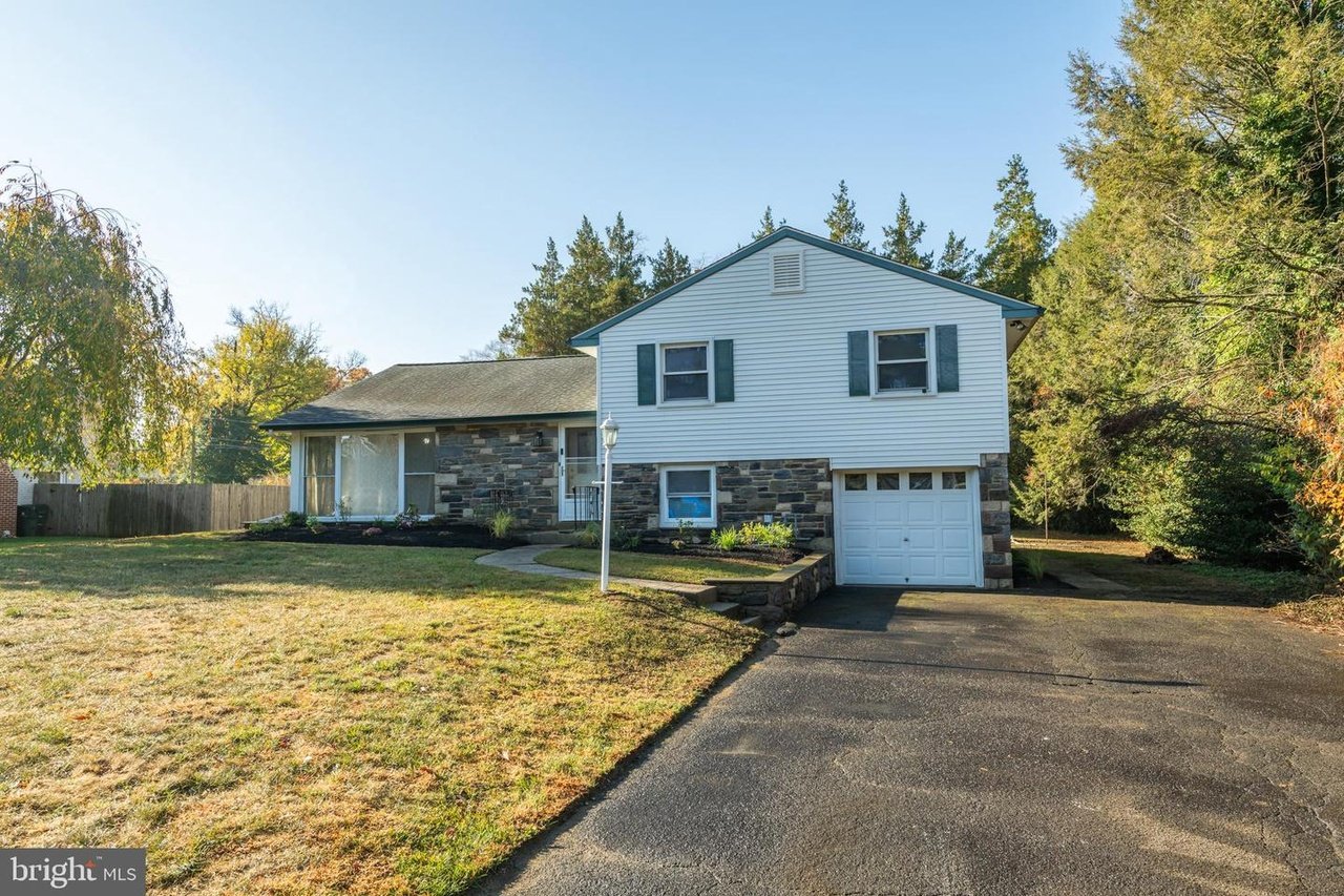 Open House - 620 Meadow Rd, Huntingdon Valley, PA 19006