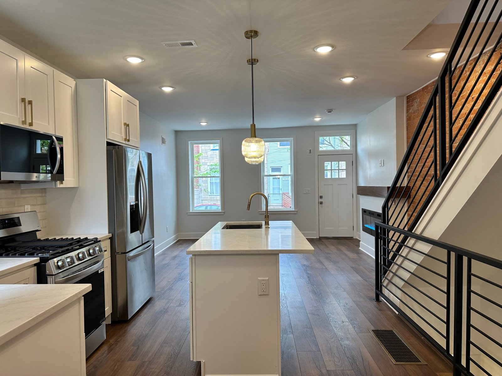 Schedule a tour with NicholasDavisRealtor.com -- 1914 Federal St Philadelphia, PA 19146